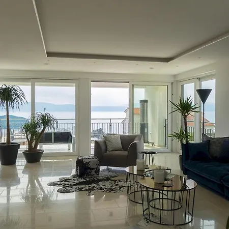 The Grand View *